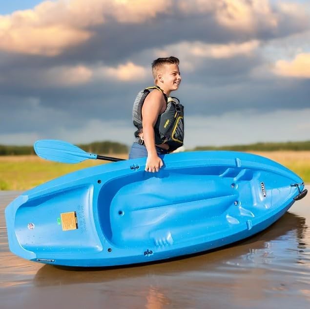 The Wave 6' Youth Kayak with Paddle. Designed for Stability and Safety, It's The Perfect Choice for Young Paddlers Ready to Conquer The Water